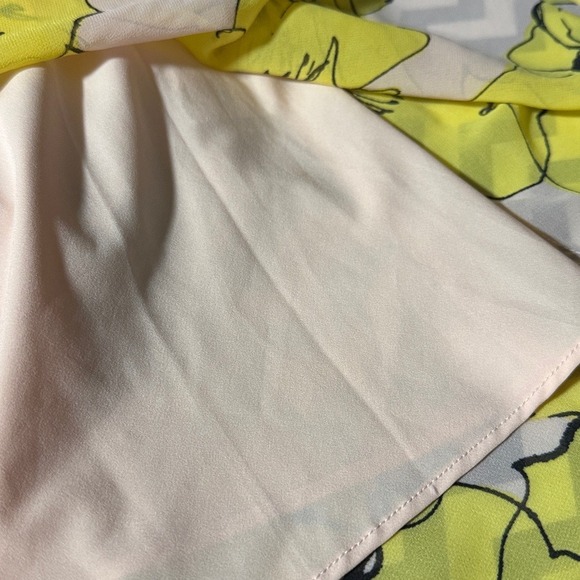 Taylor Womens Dress Yellow Pink Floral Sheer chiffon Size 8 - Picture 8 of 9